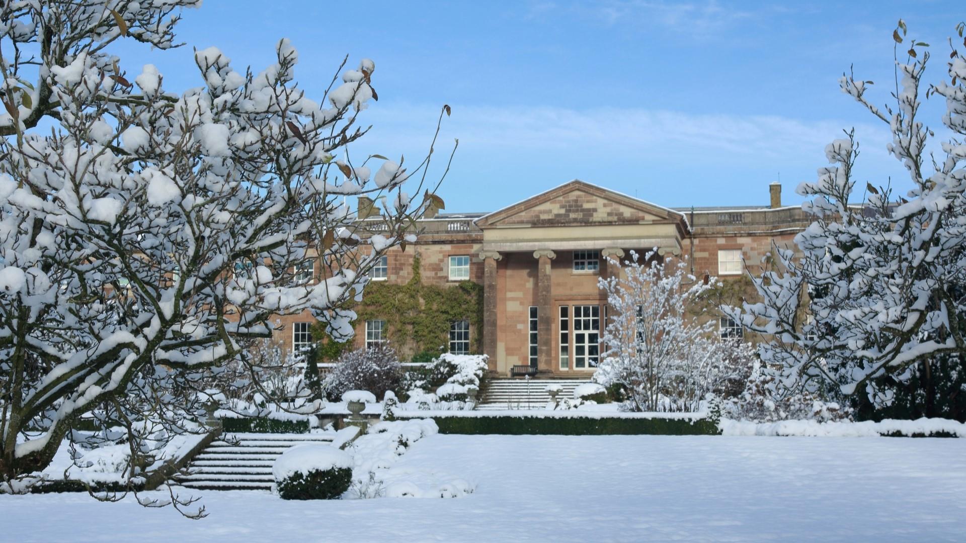 Hillsborough Castle & Gardens in winter